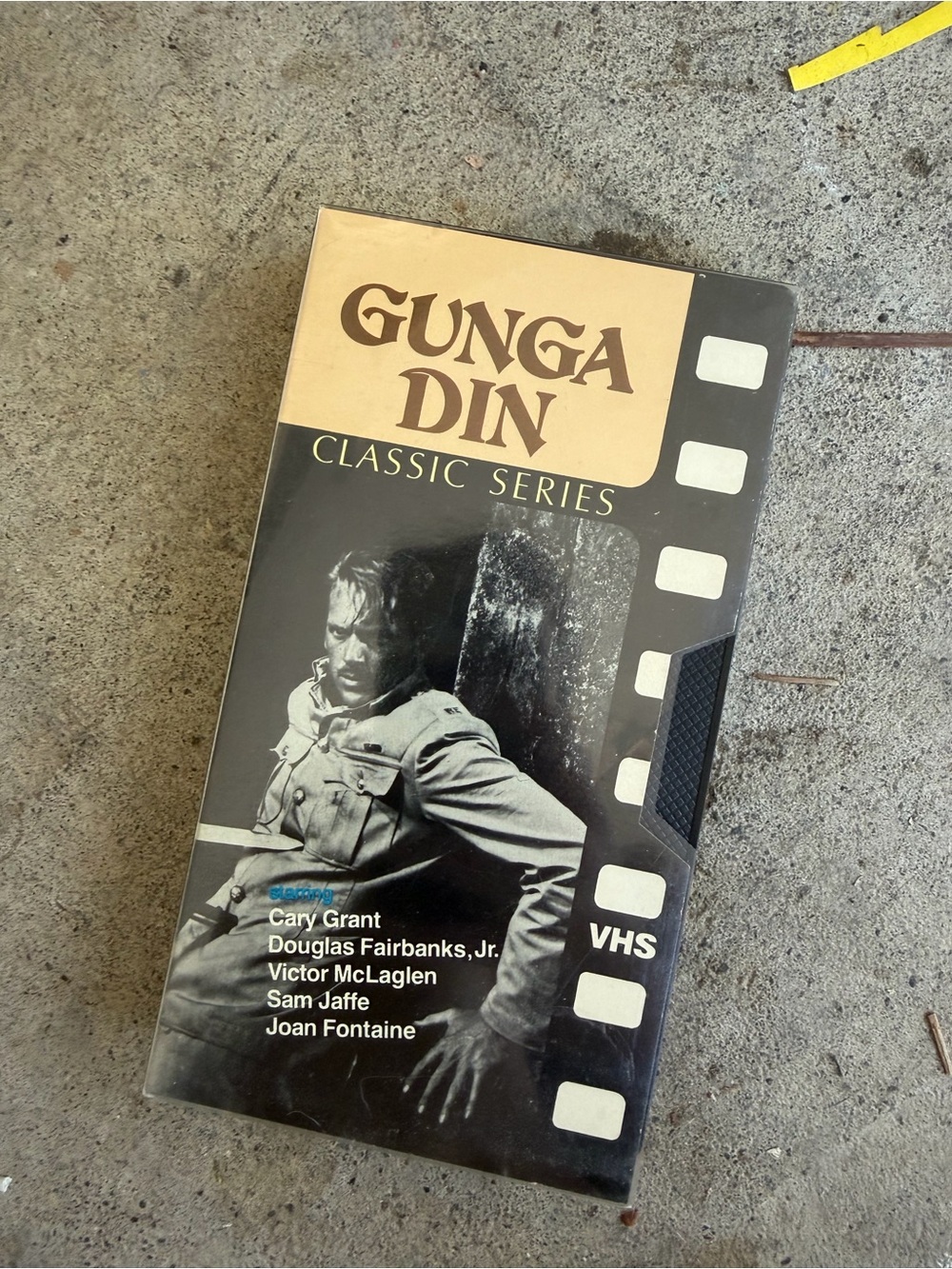Gunga Din Classic Series VHS - Black, Tan